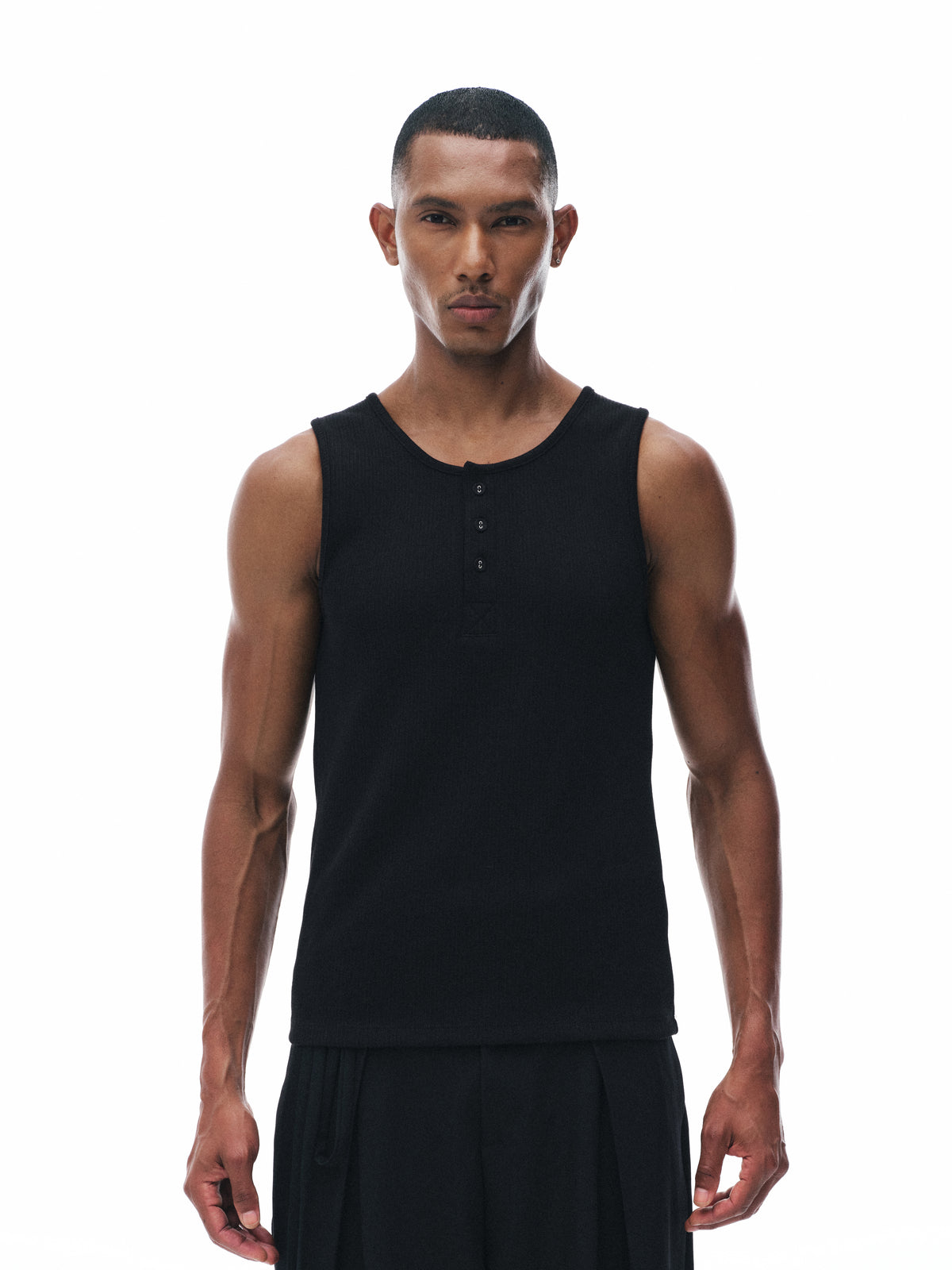 Henley Tank