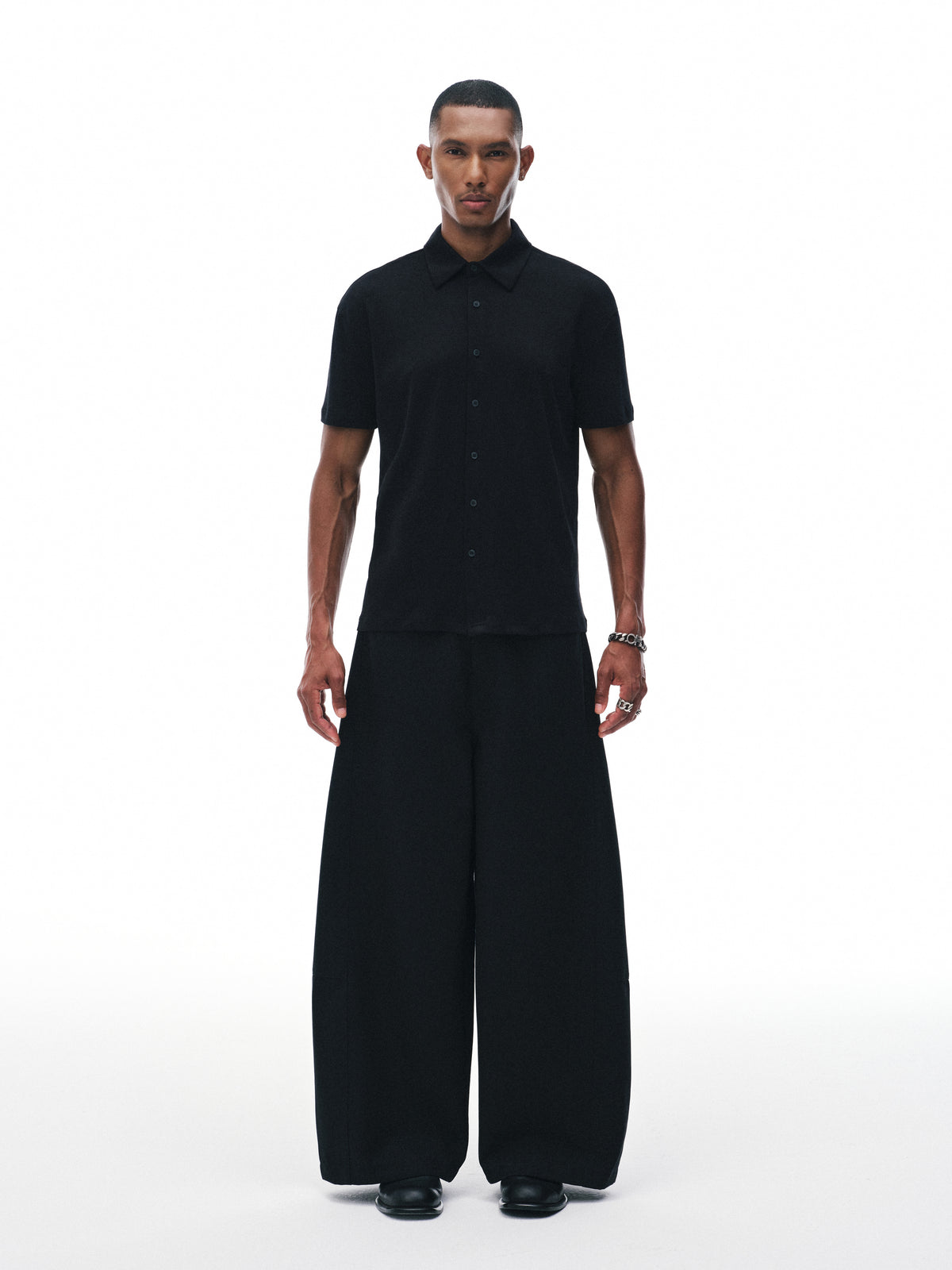 Line Wide Trousers