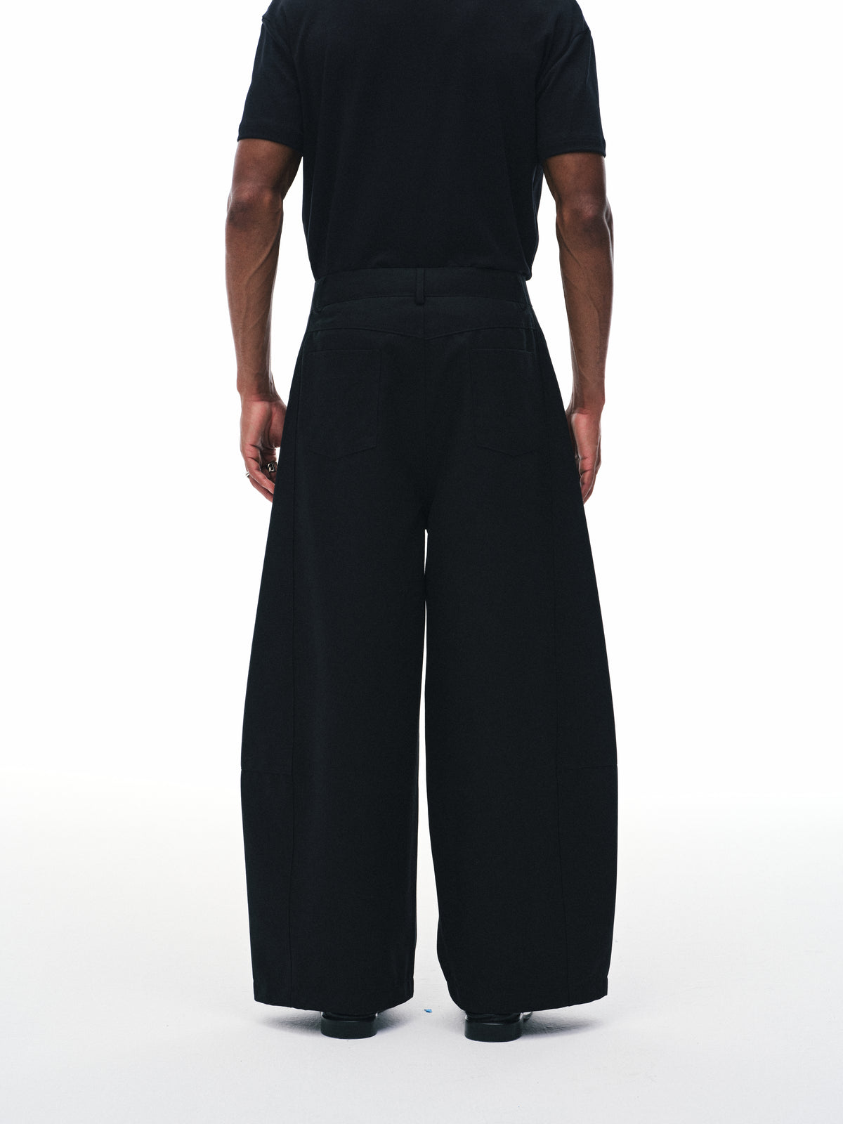 Line Wide Trousers