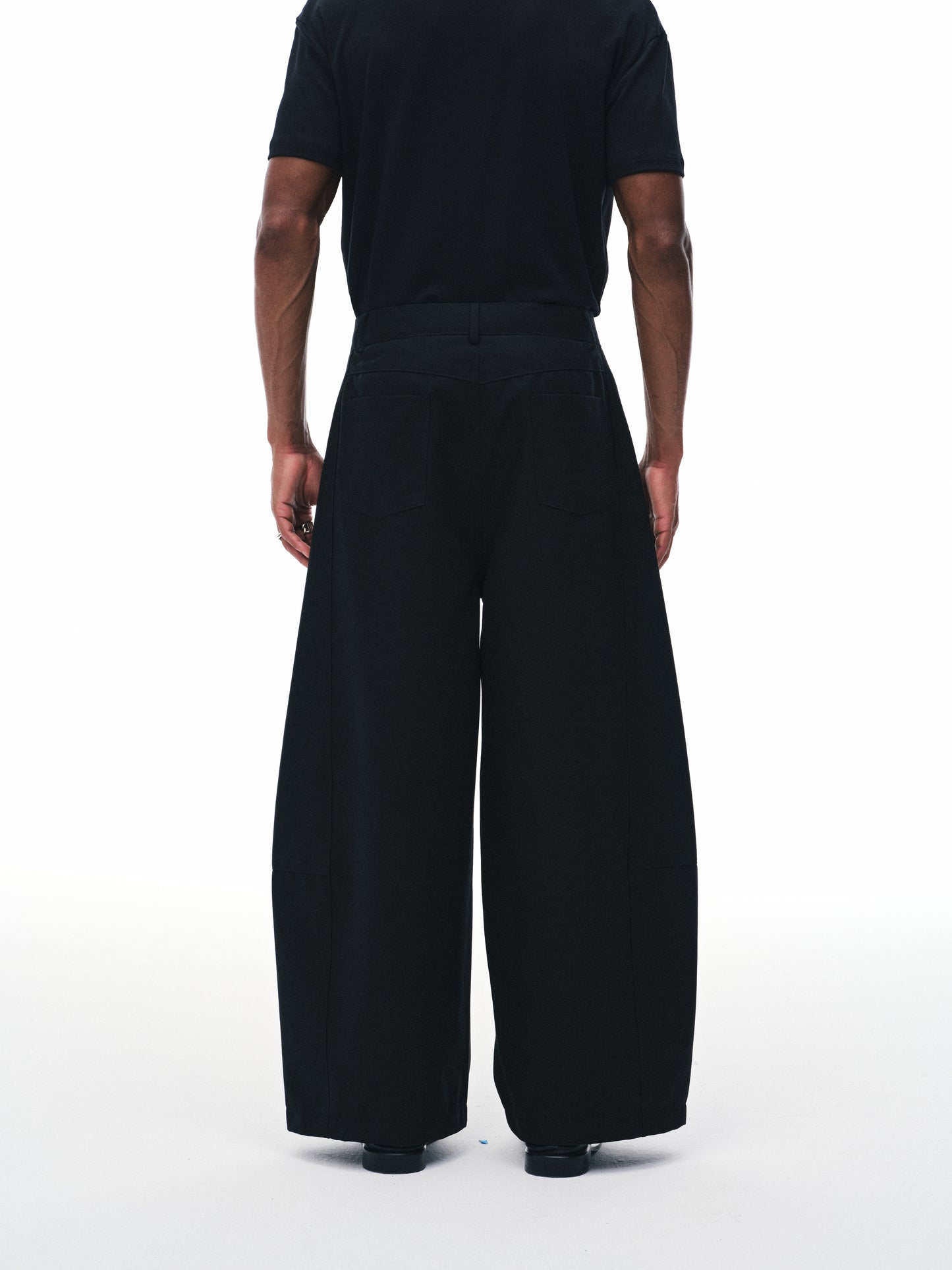 Line Wide Trousers