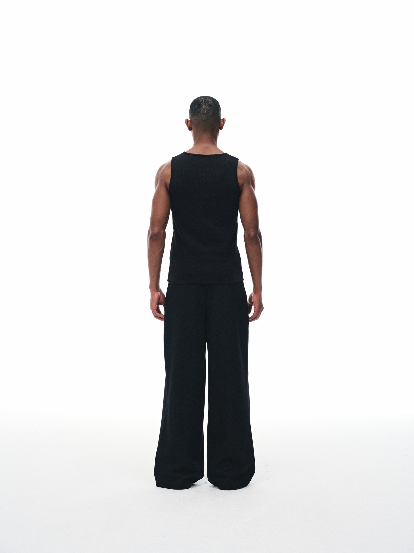 Henley Tank