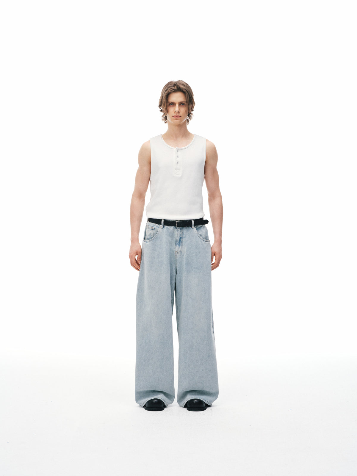 Henley Tank