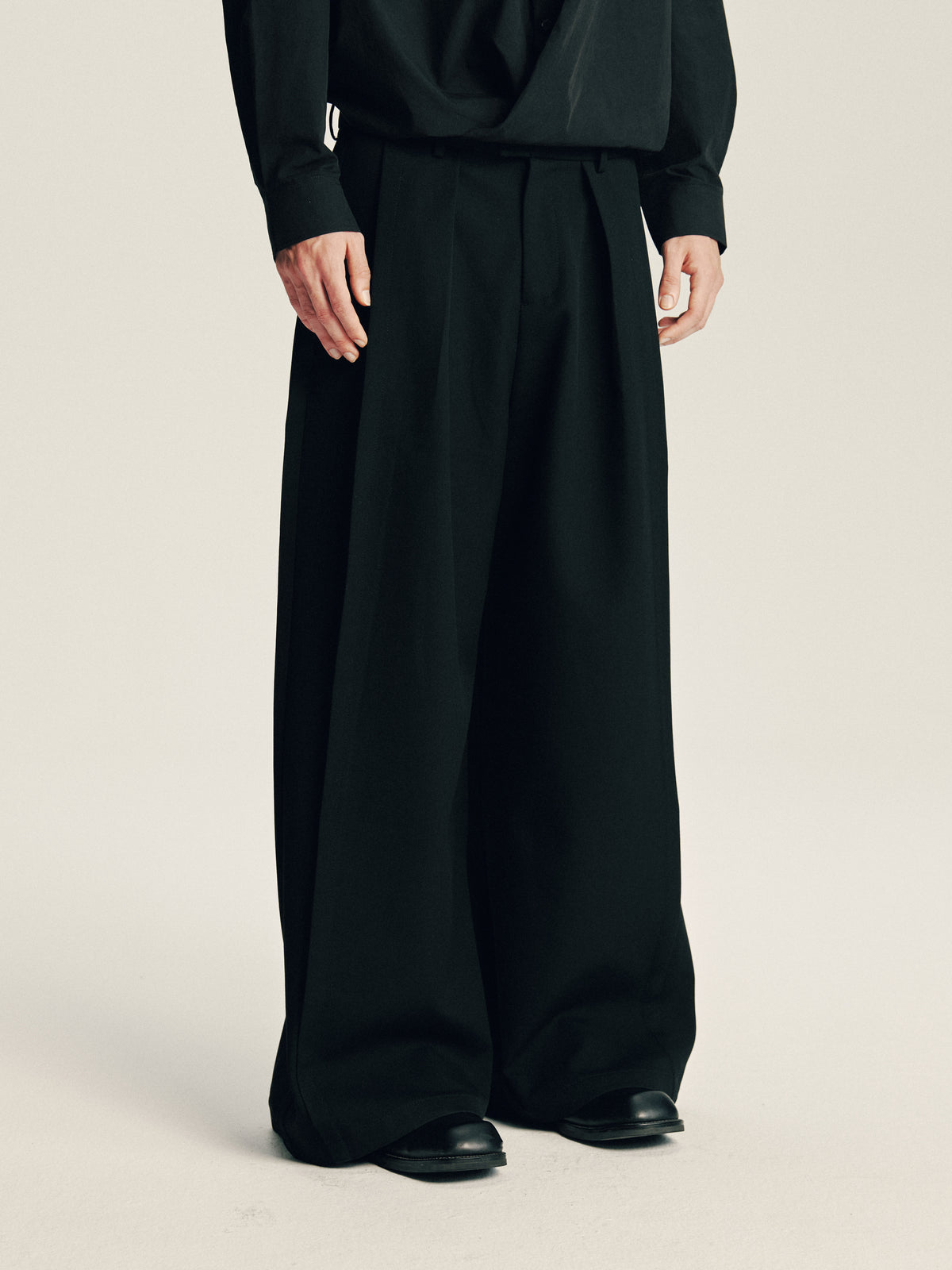 Wide Pleat Trousers