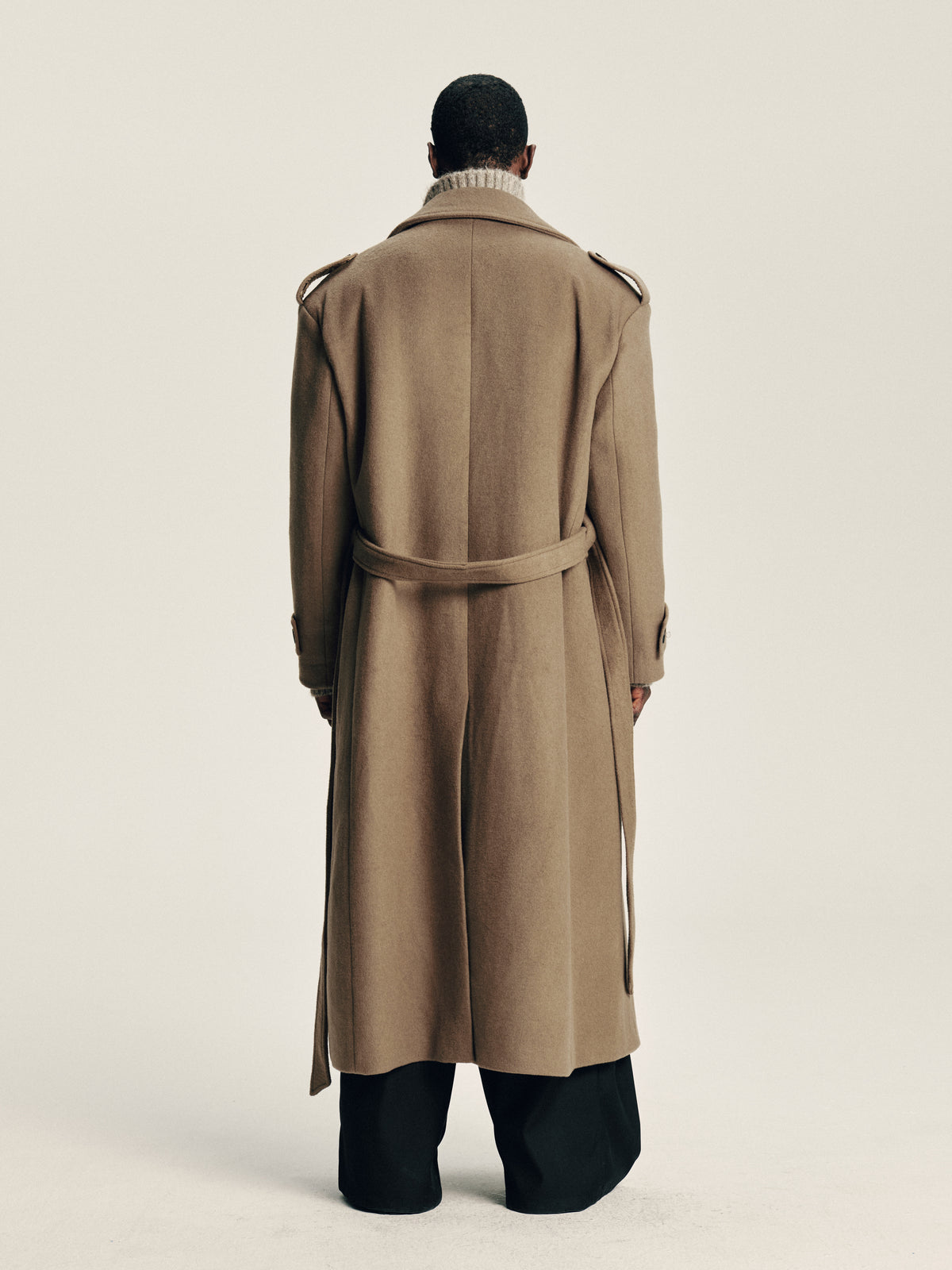 Outline Wool Coat
