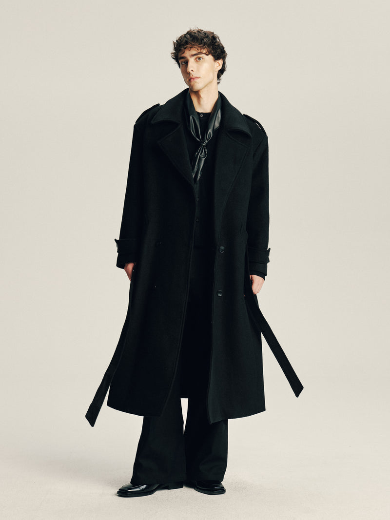 Outline Wool Coat