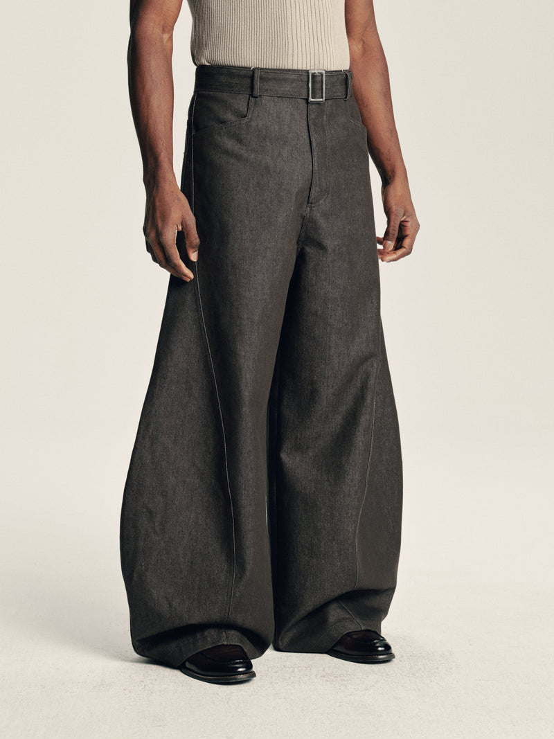 Curved Seam Trousers