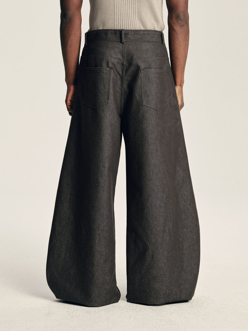 Curved Seam Trousers