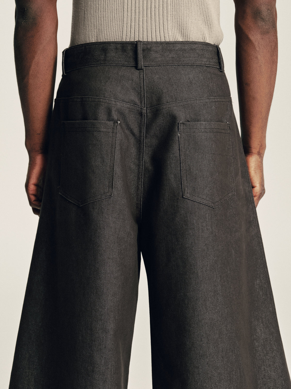 Curved Seam Trousers
