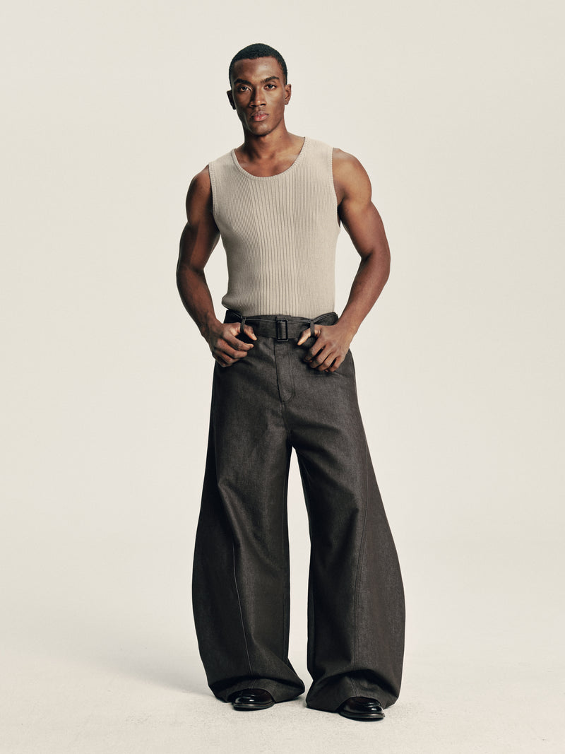 Curved Seam Trousers