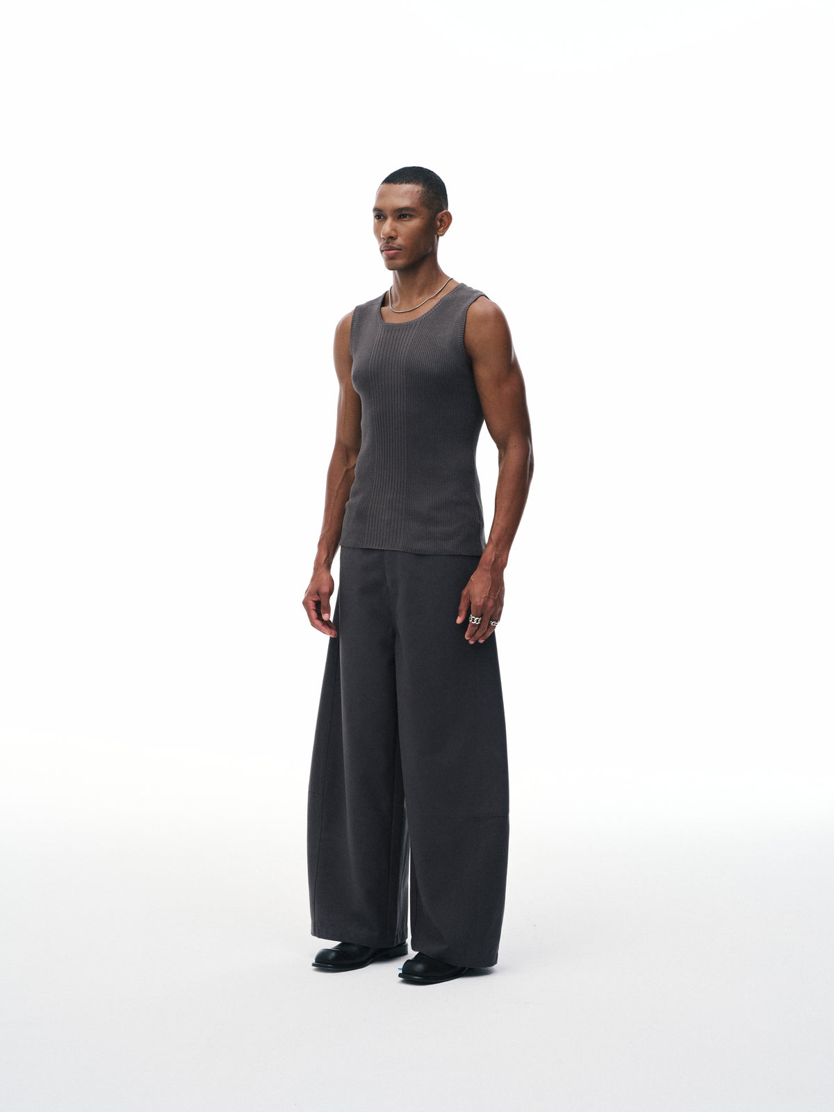 Rib Tank 01