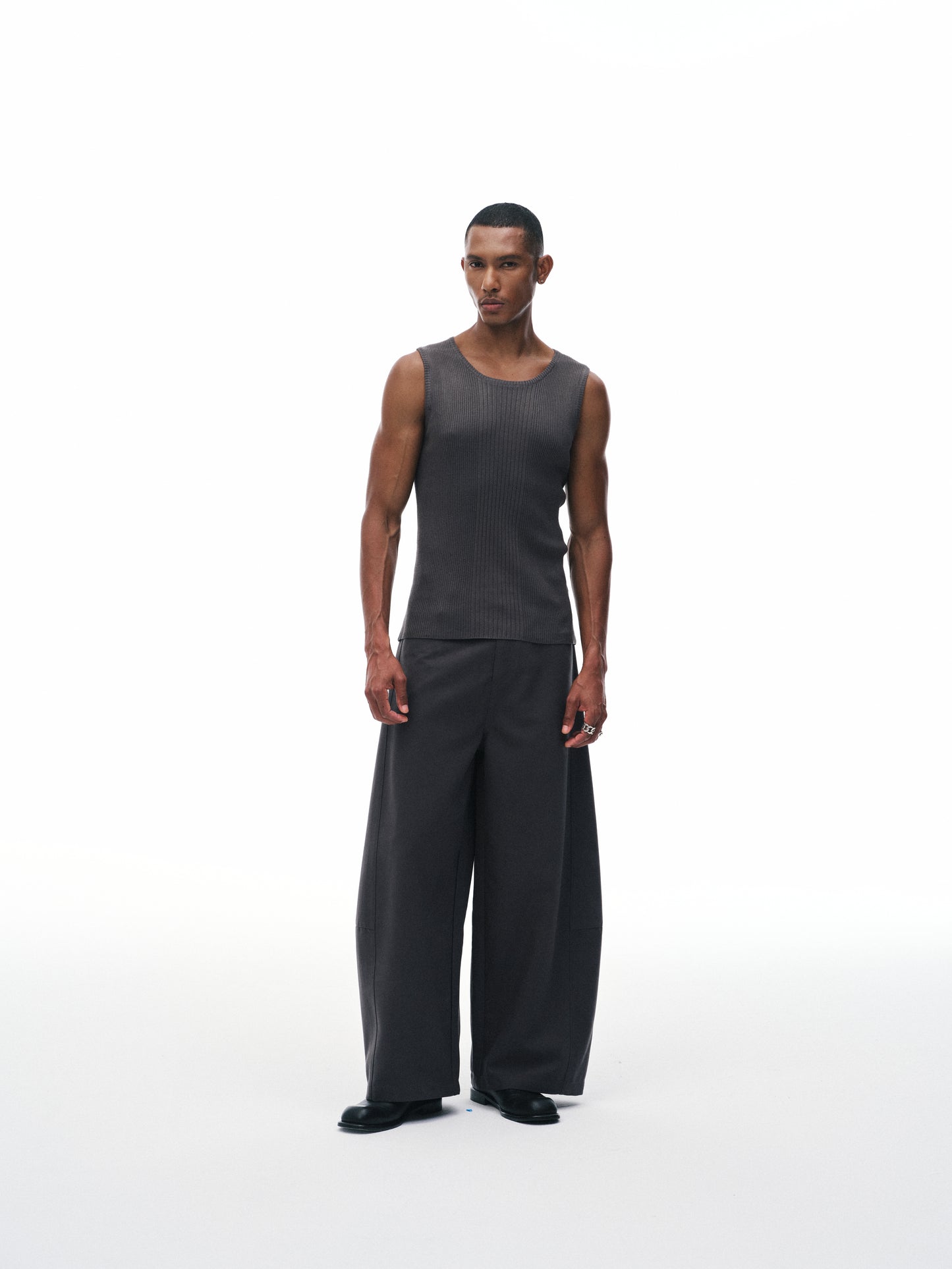 Rib Tank 01
