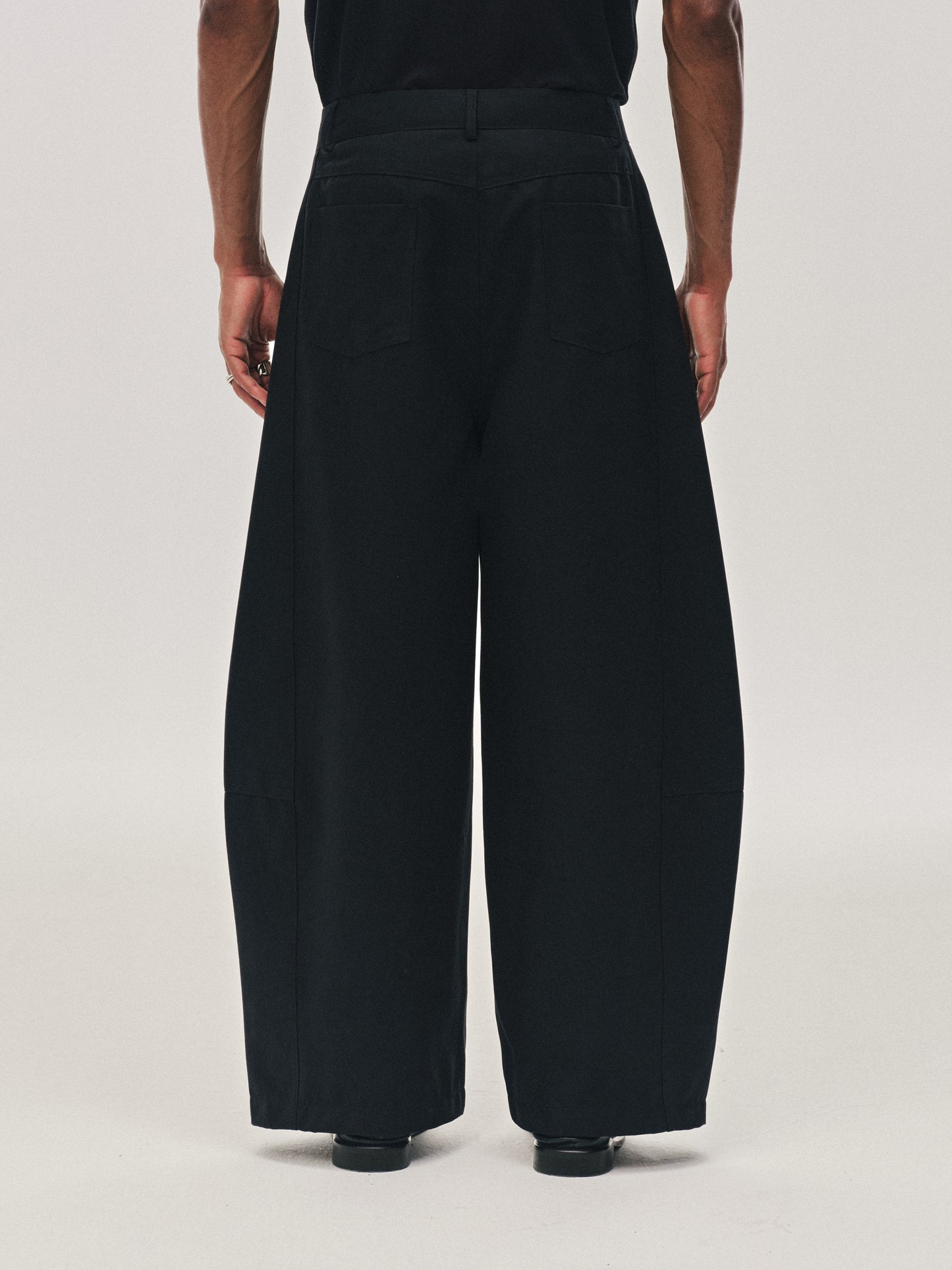 Pantalones anchos de línea