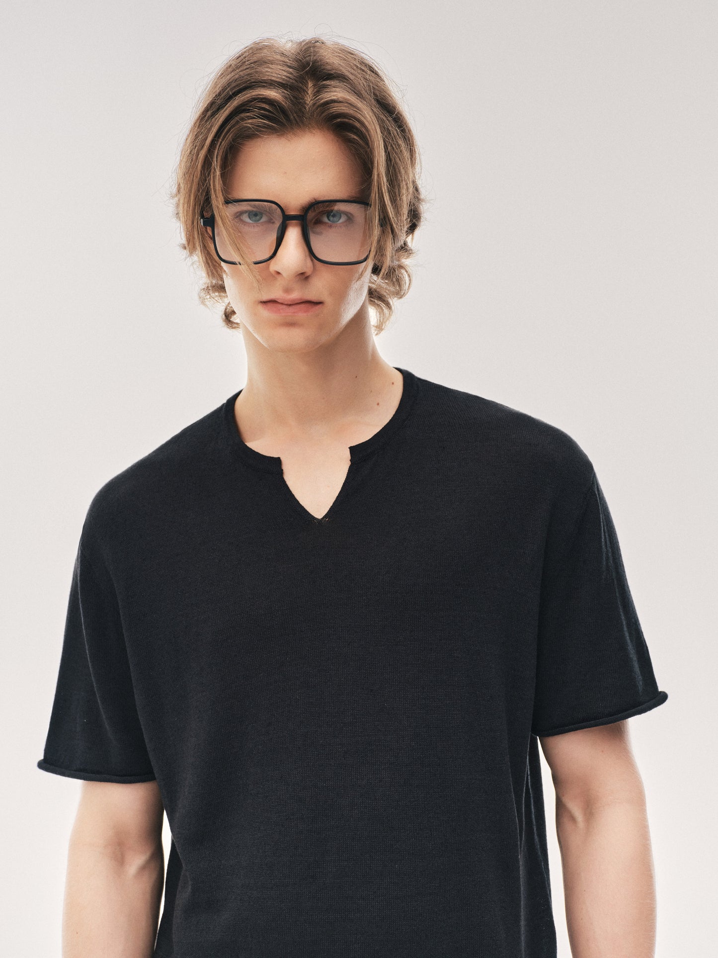 Trockenes Strick-T-Shirt
