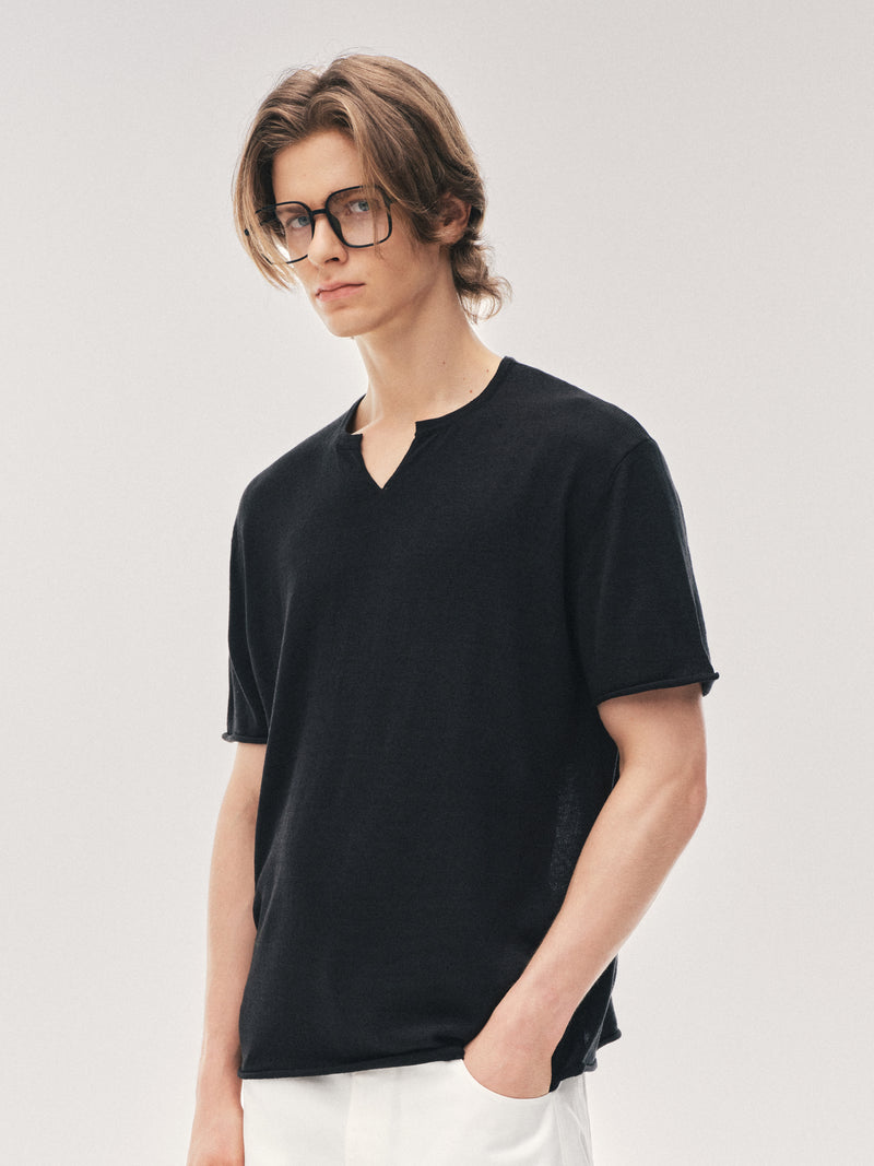 Trockenes Strick-T-Shirt