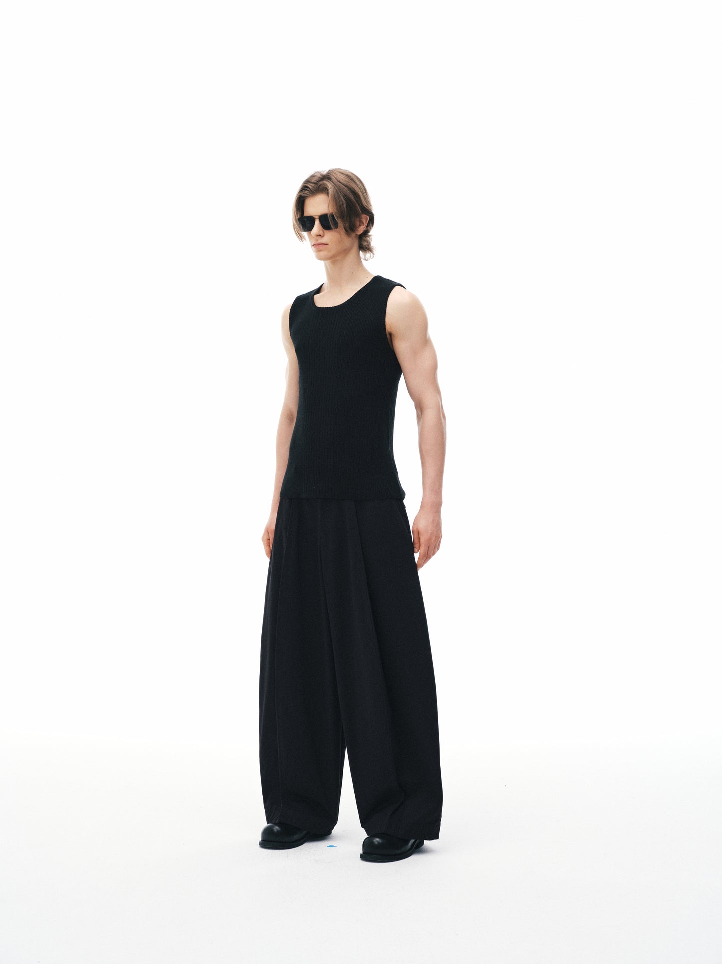 Rib Tank 01