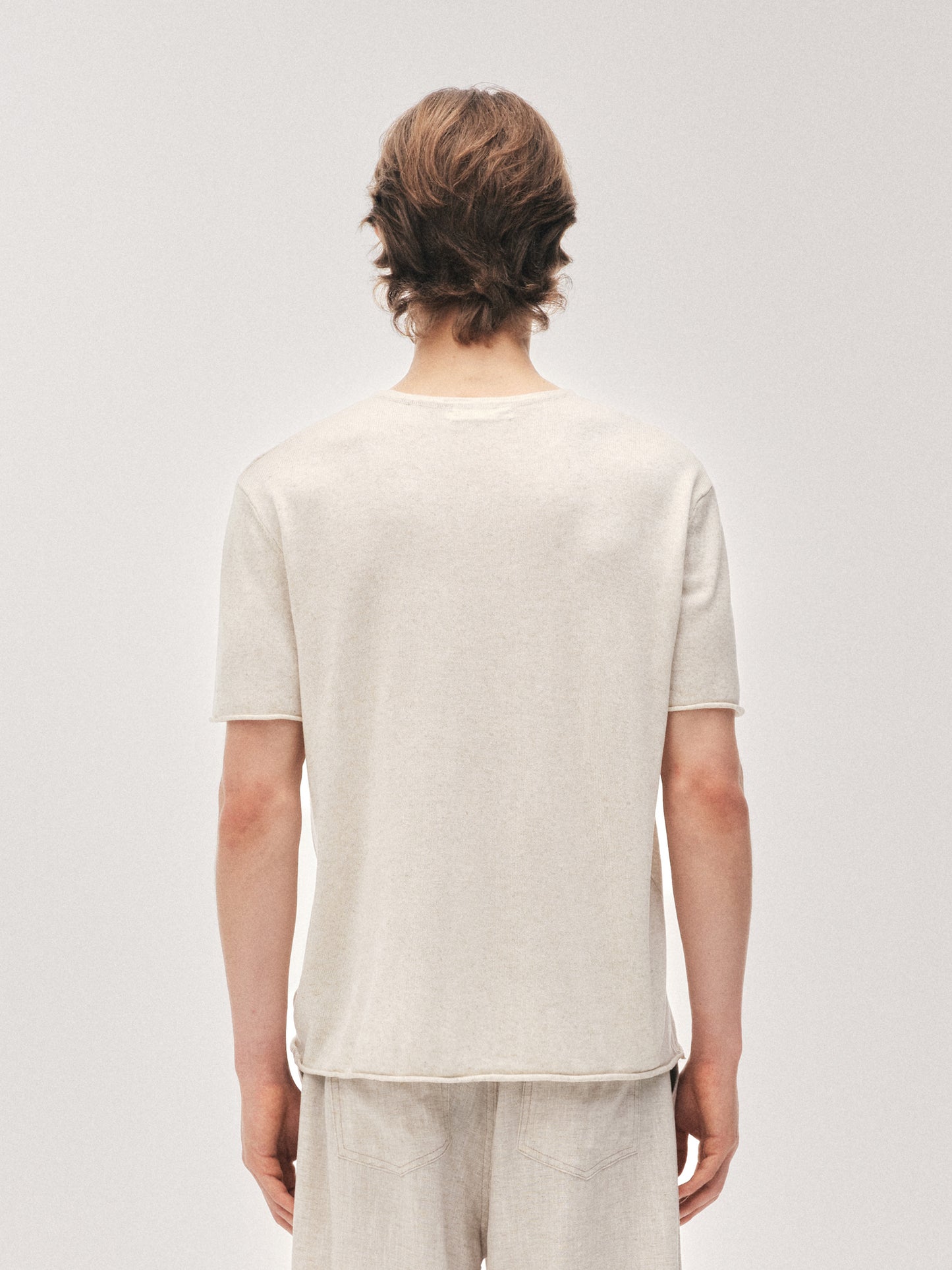 Trockenes Strick-T-Shirt