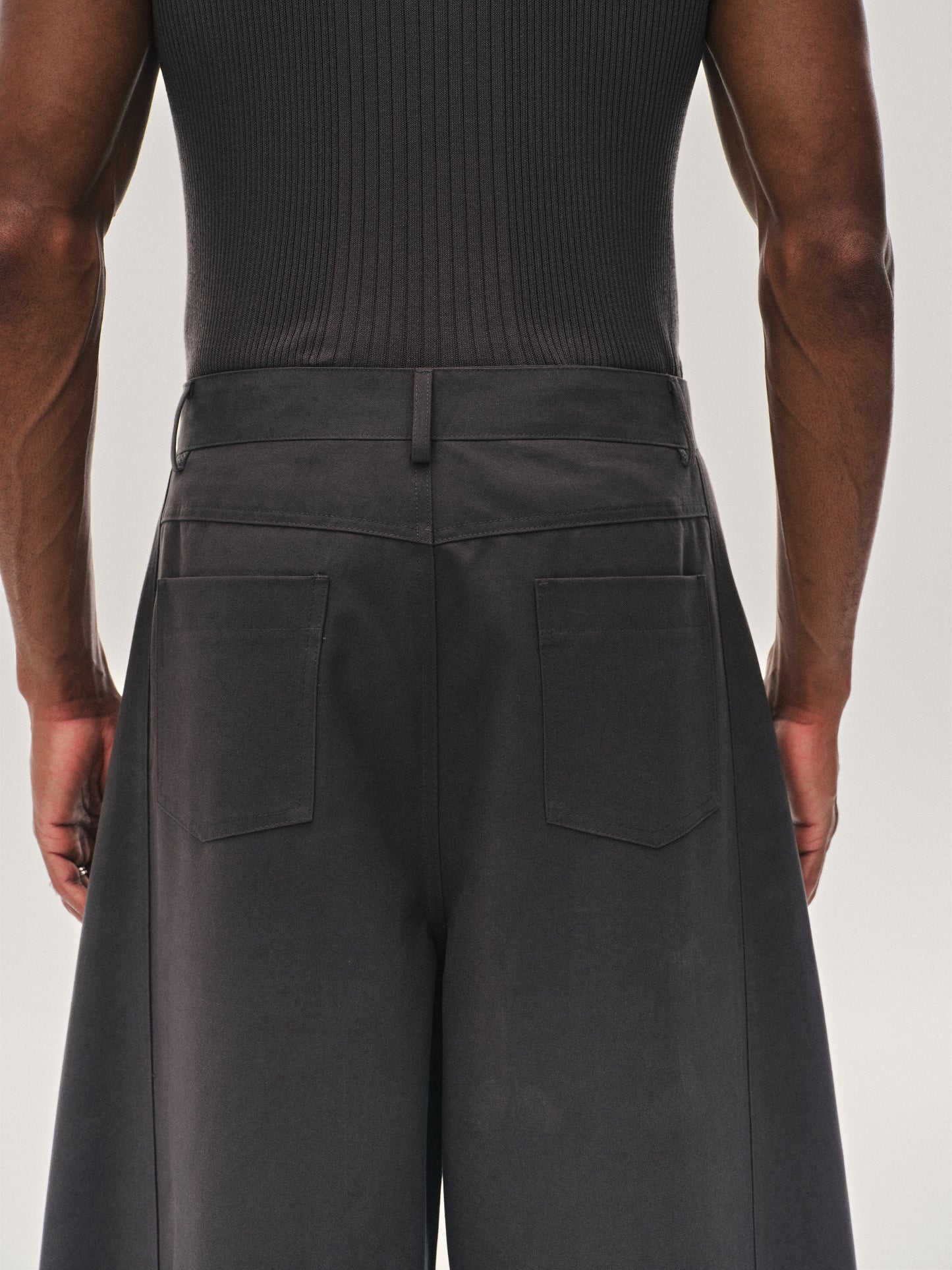 Pantalones anchos de línea