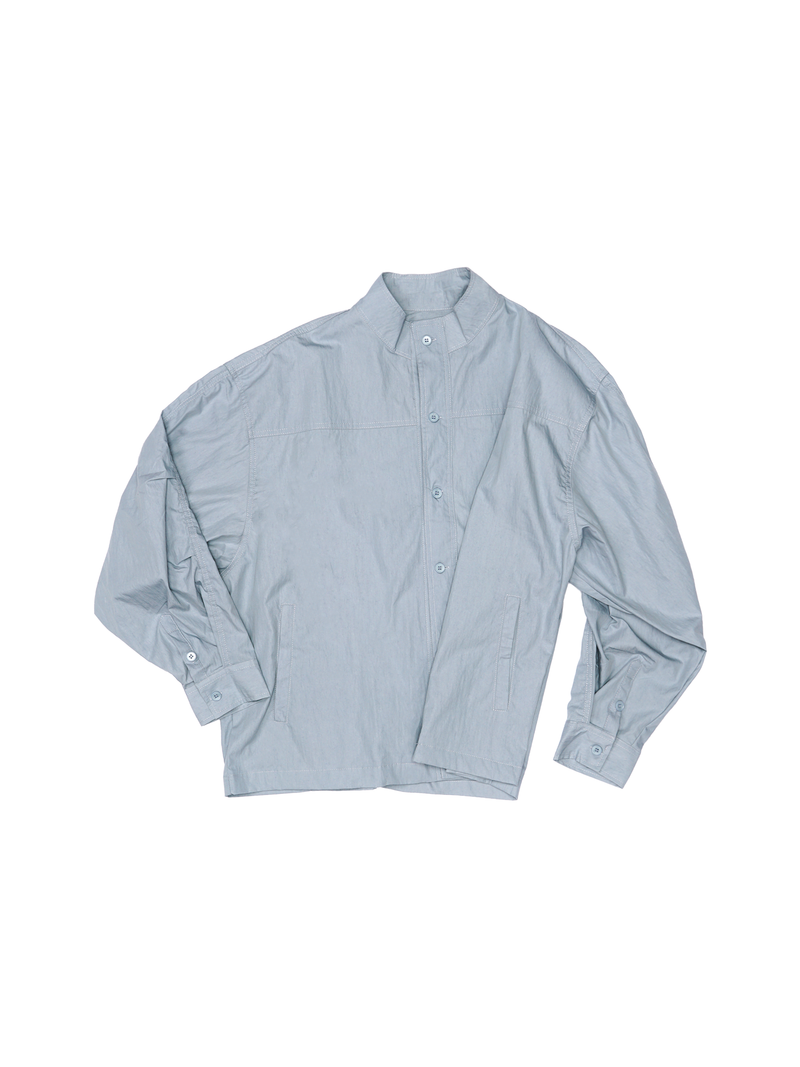 Camisa Utilitaria de Cuello Alto in Azul