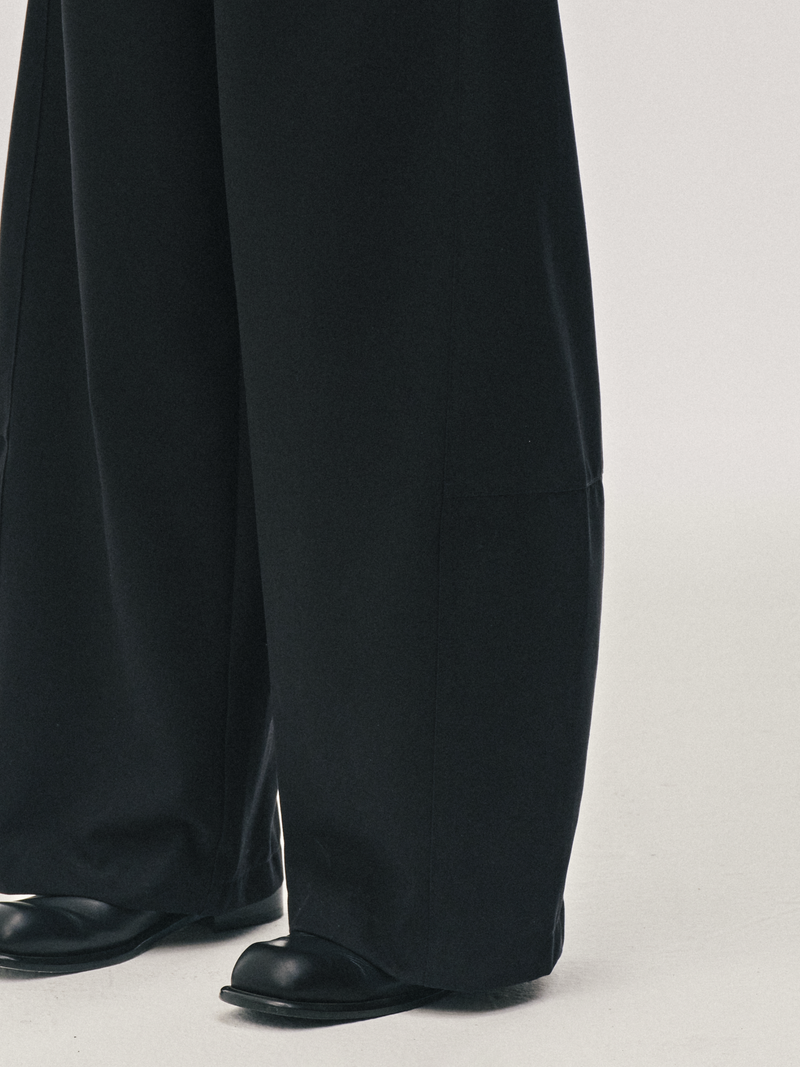 Line Wide Trousers