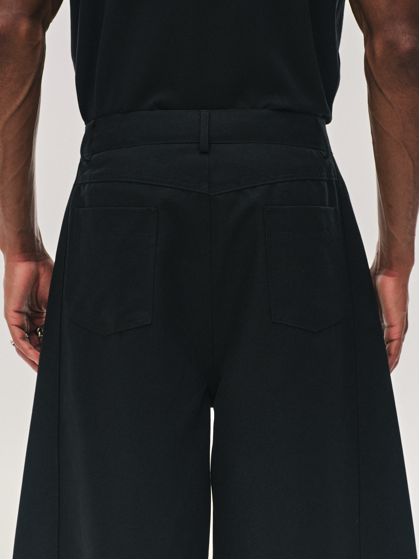 Pantalones anchos de línea