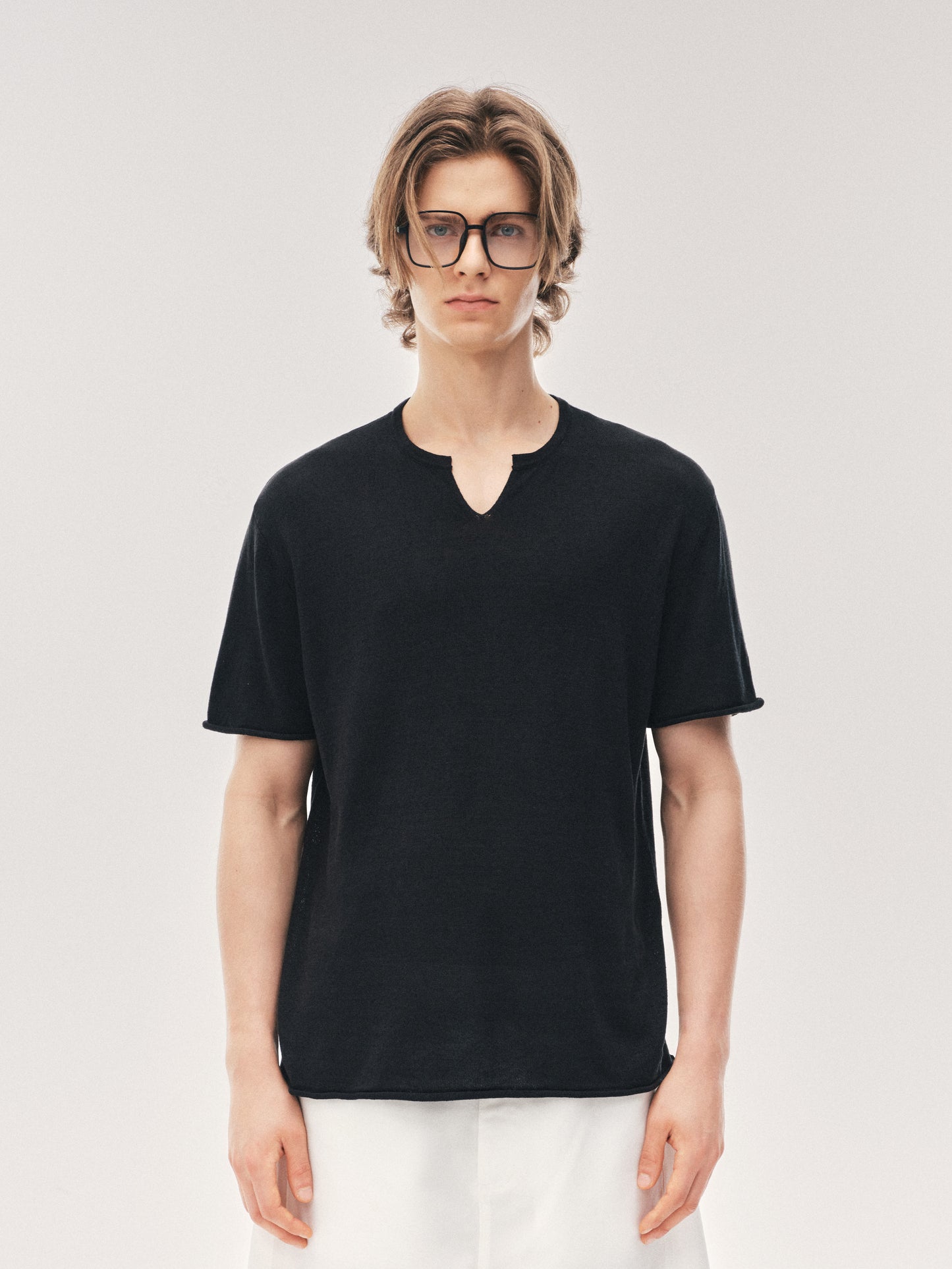 Trockenes Strick-T-Shirt