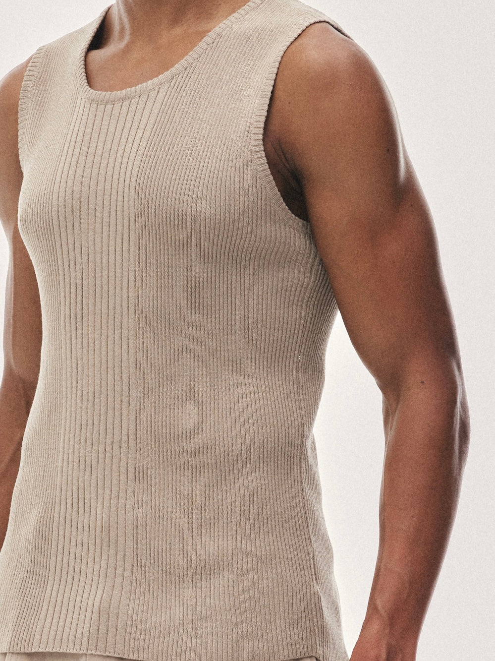 Rib Tank 01