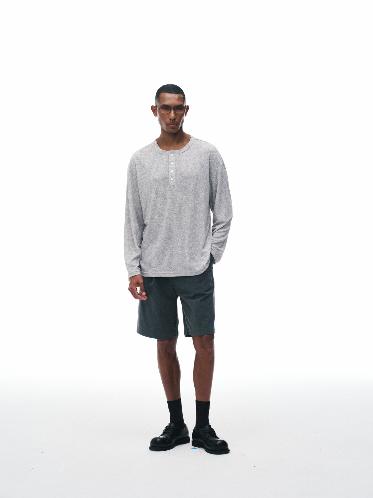 Helles Henley