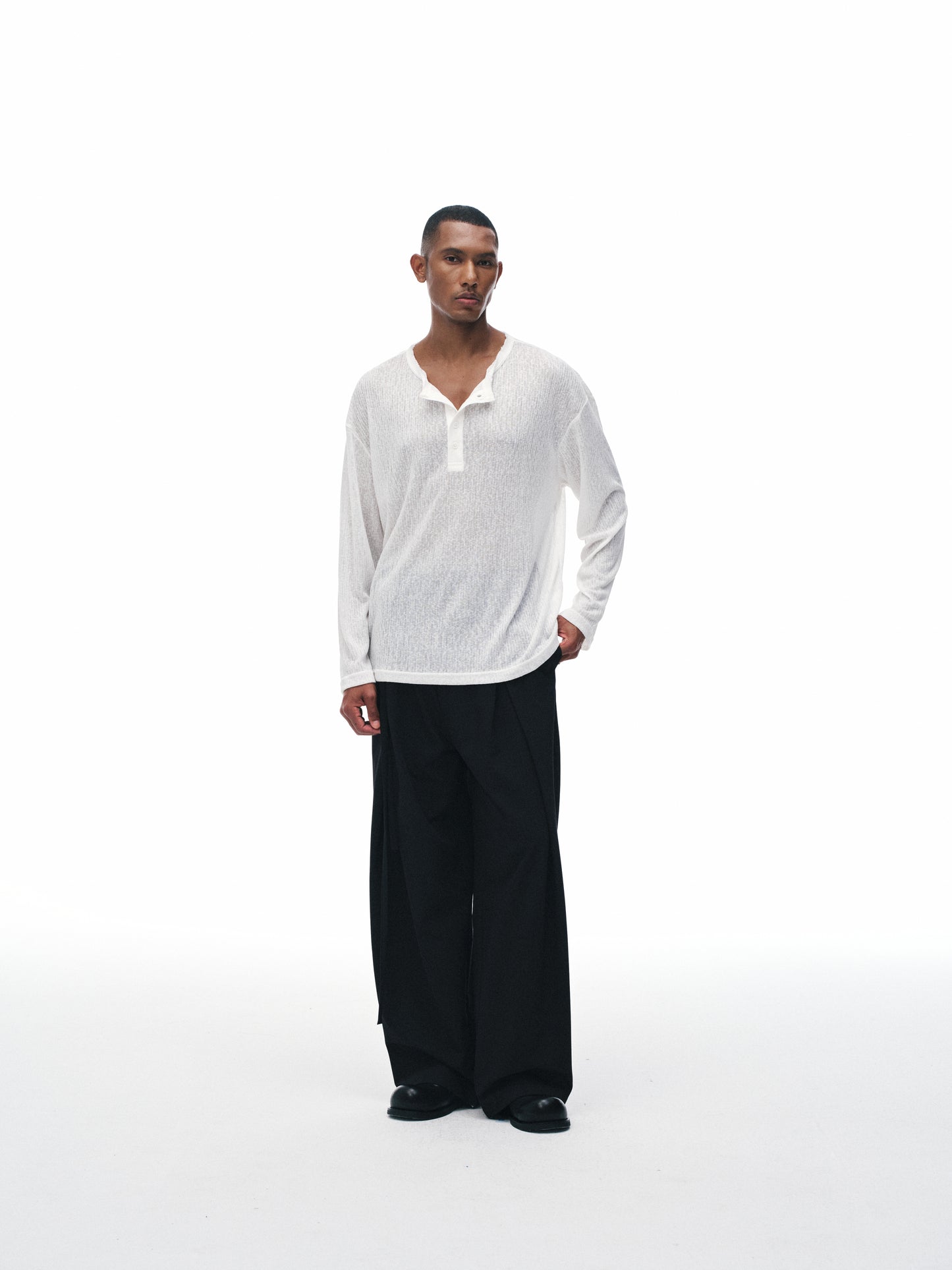 Helles Henley